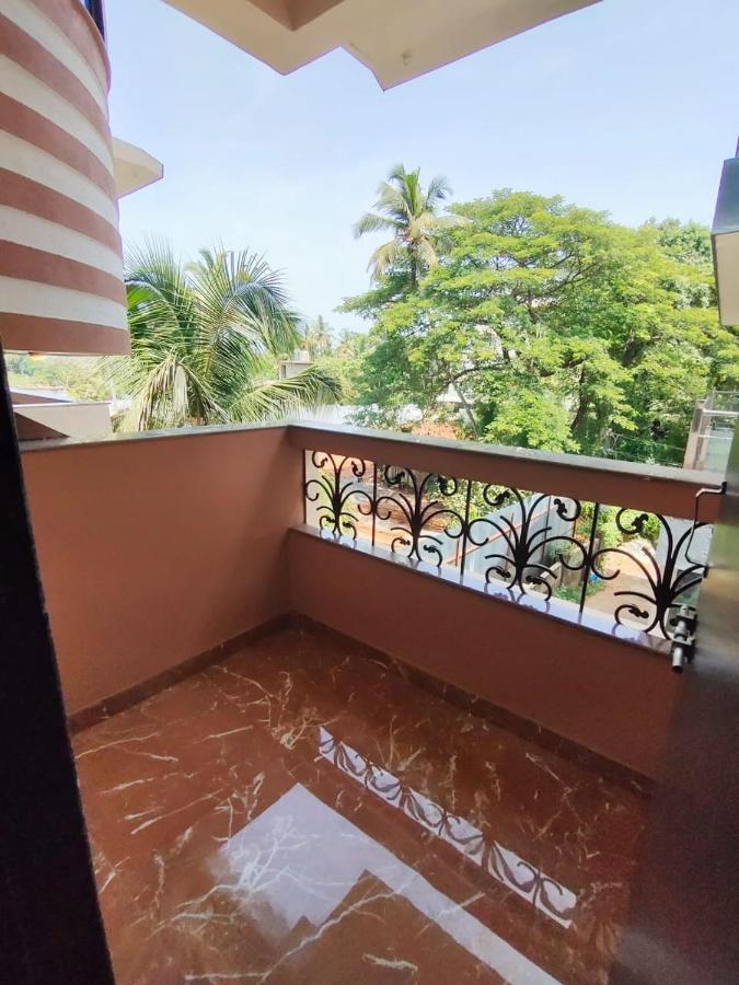 The Narrow Way Edward Guest House Candolim Luaran gambar
